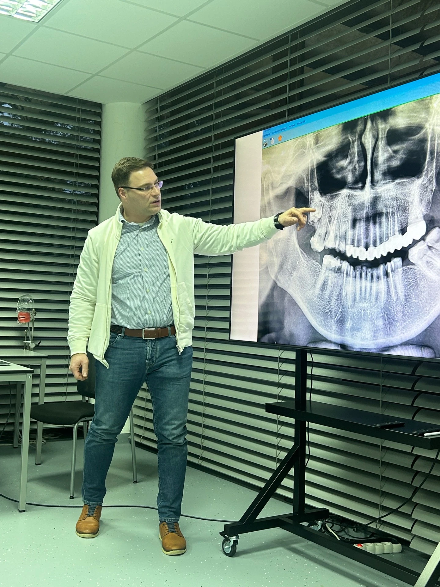 MDDr. David Švajko, MPH